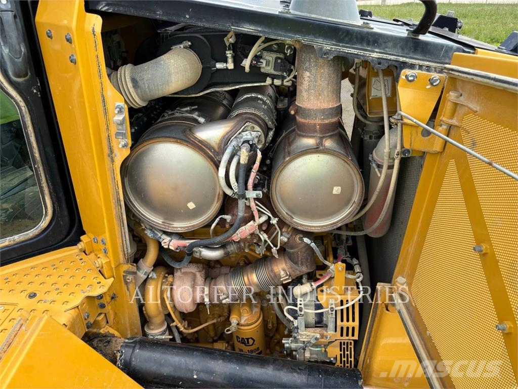 CAT D6 XEPAT3D Bandschaktare