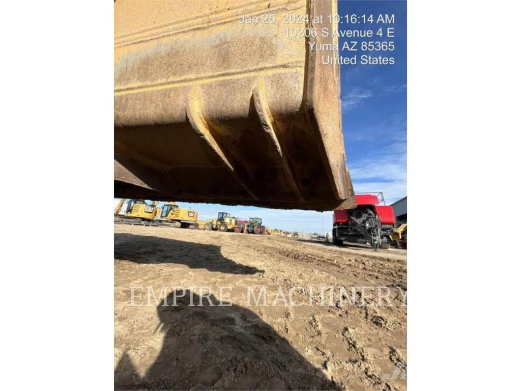 CAT D620PAT TE بلدوزرات مجنزرة