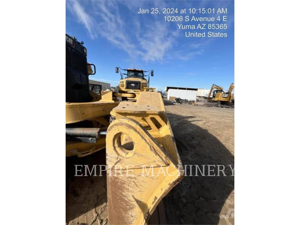 CAT D620PAT TE بلدوزرات مجنزرة