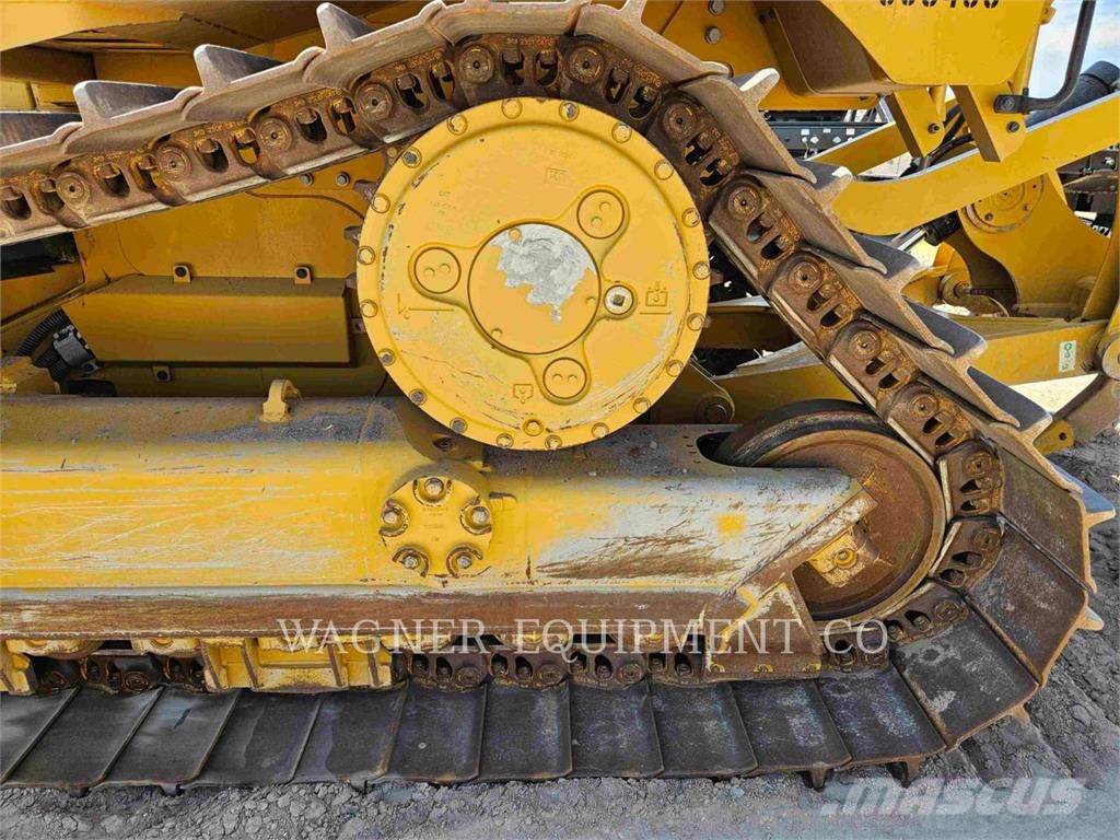 CAT D620VP Crawler dozers