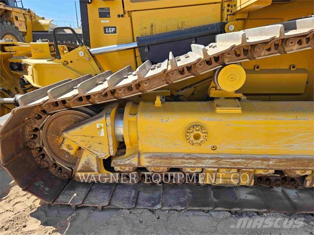 CAT D620VP Crawler dozers