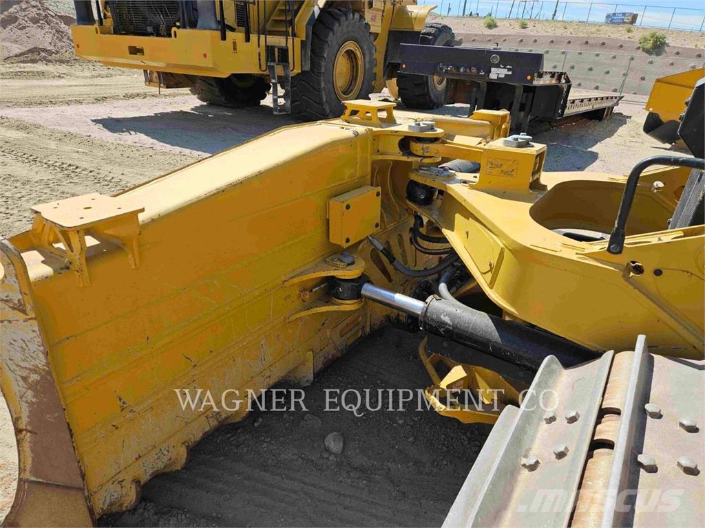 CAT D620VP Crawler dozers