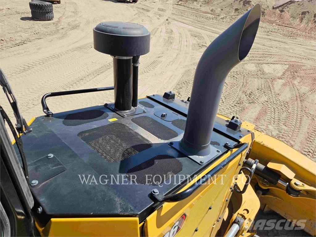 CAT D620VP Crawler dozers