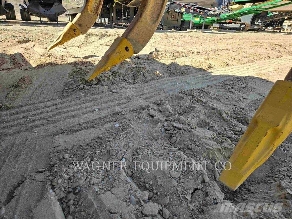 CAT D620VP Crawler dozers