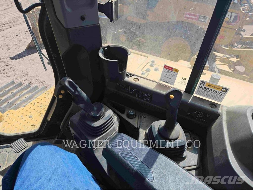 CAT D620VP lánctalpas dózerek