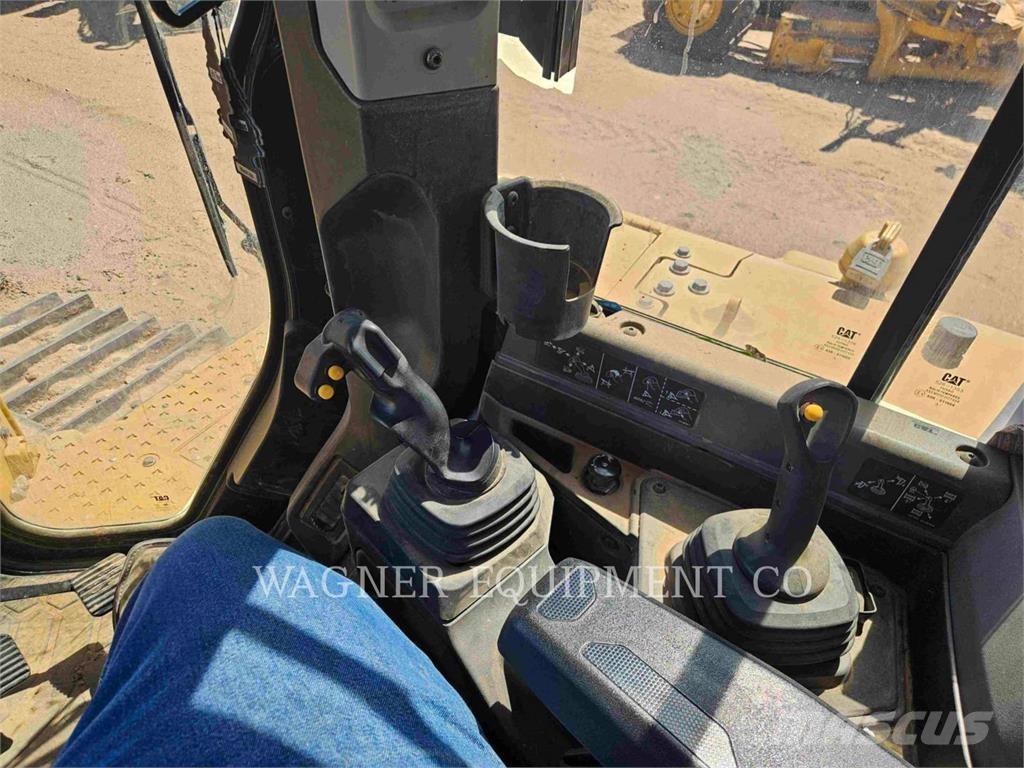CAT D620VP Bulldozer på larvebånd