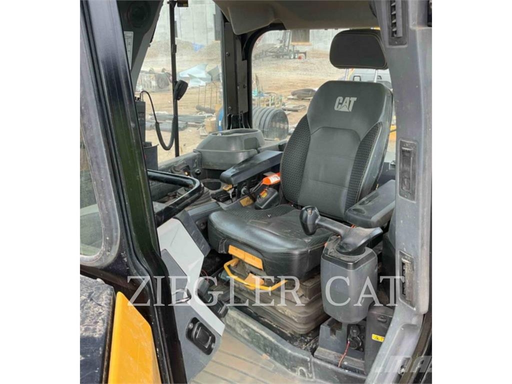 CAT D620XE Buldožerji goseničarji