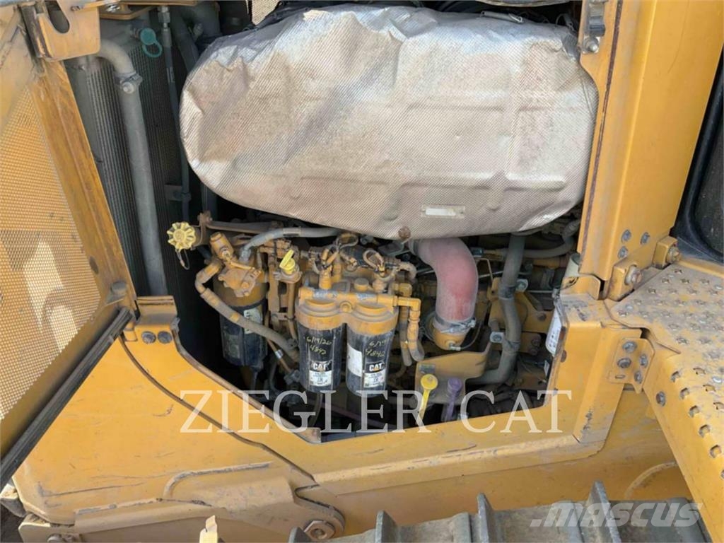 CAT D620XE Bulldozer på larvebånd