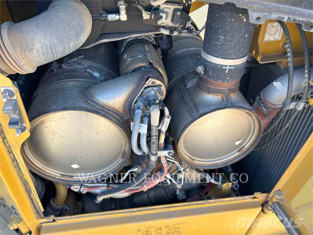 CAT D620XEVP lánctalpas dózerek