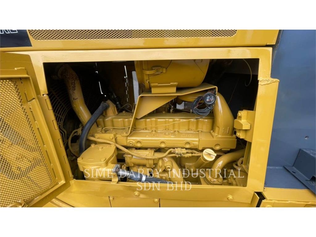 CAT D6G 履帶推土機
