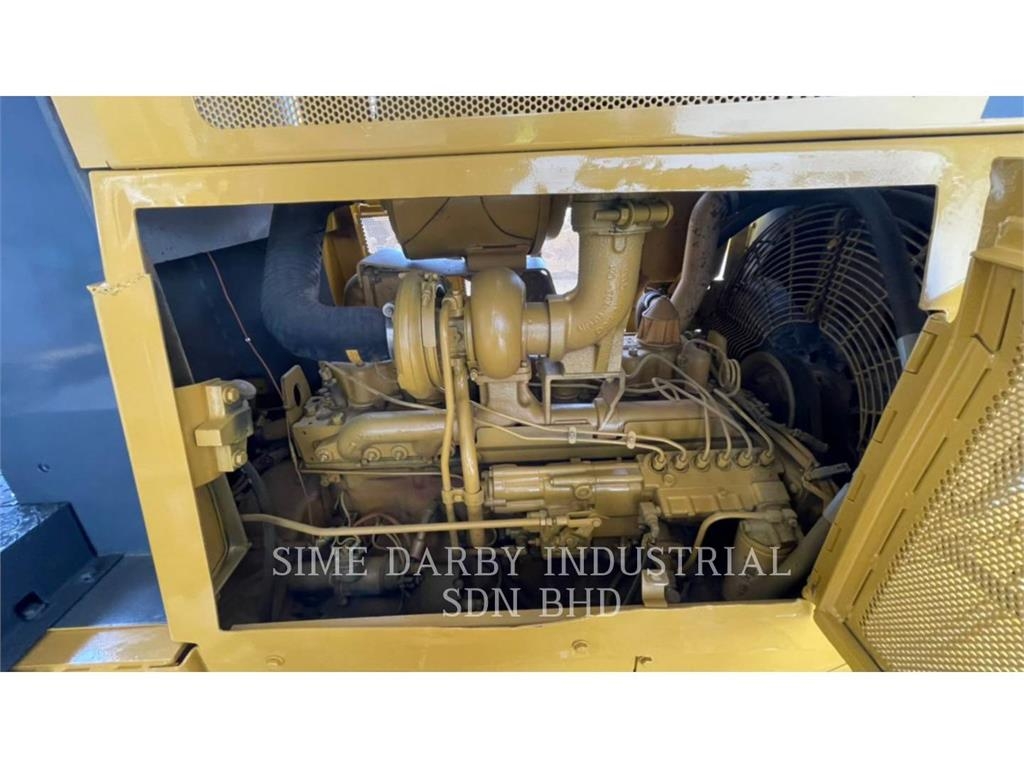 CAT D6G 履帶推土機