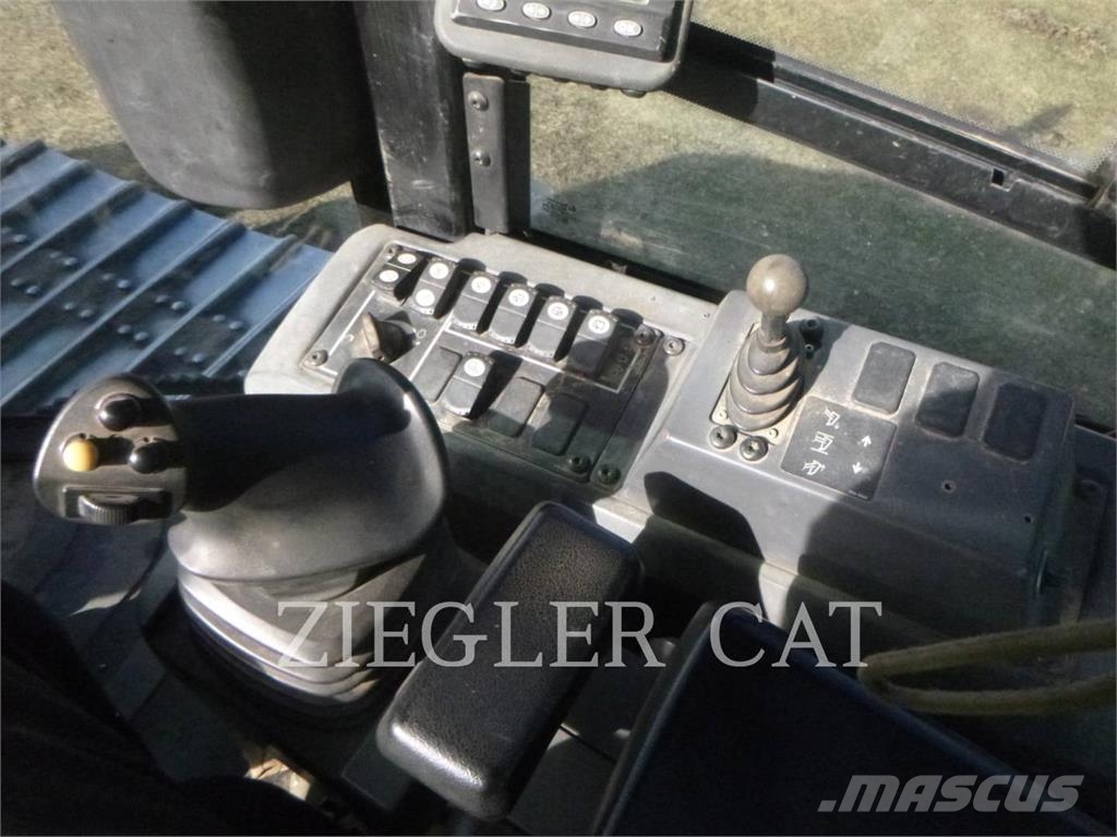 CAT D6K Rupsdozers