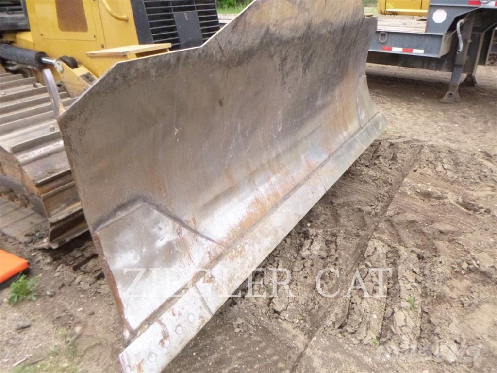CAT D6K Spycharki gąsienicowe