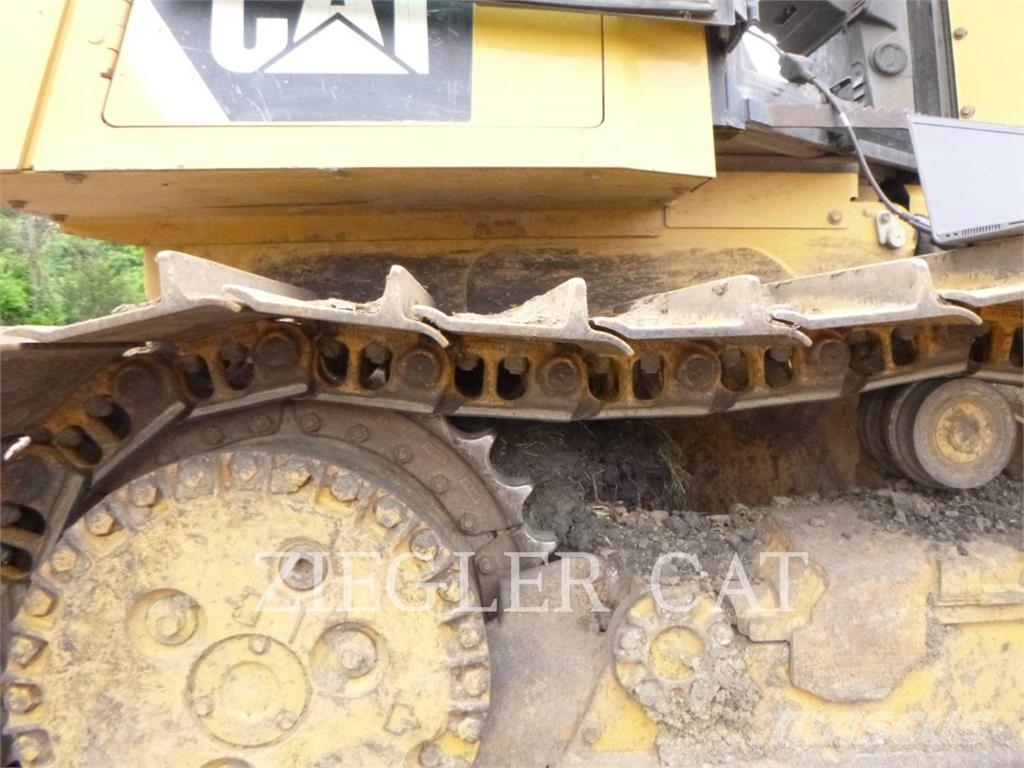 CAT D6K Spycharki gąsienicowe