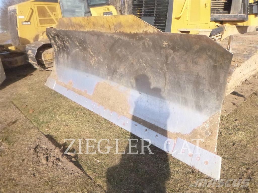 CAT D6K2 Rupsdozers