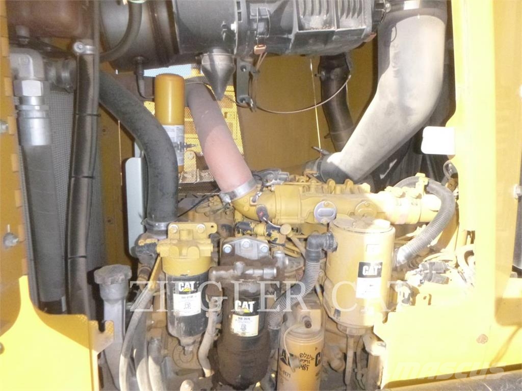 CAT D6K2 Rupsdozers