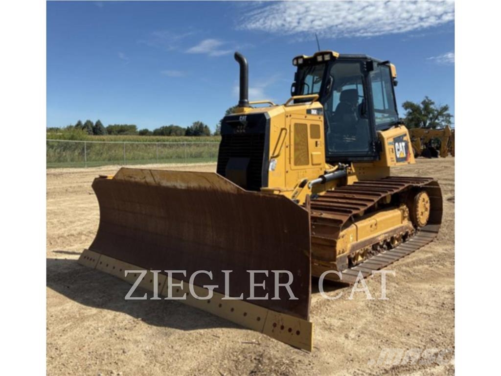 CAT D6K2 Kāpurķēžu buldozeri