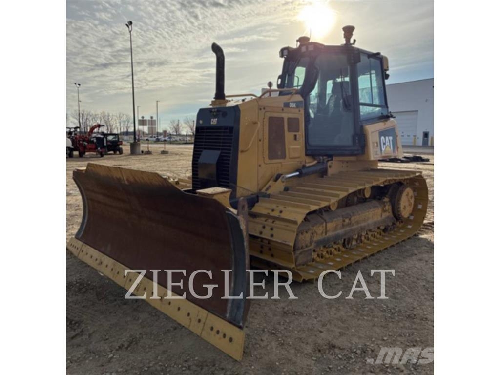 CAT D6K2 Buldožeri gusjeničari