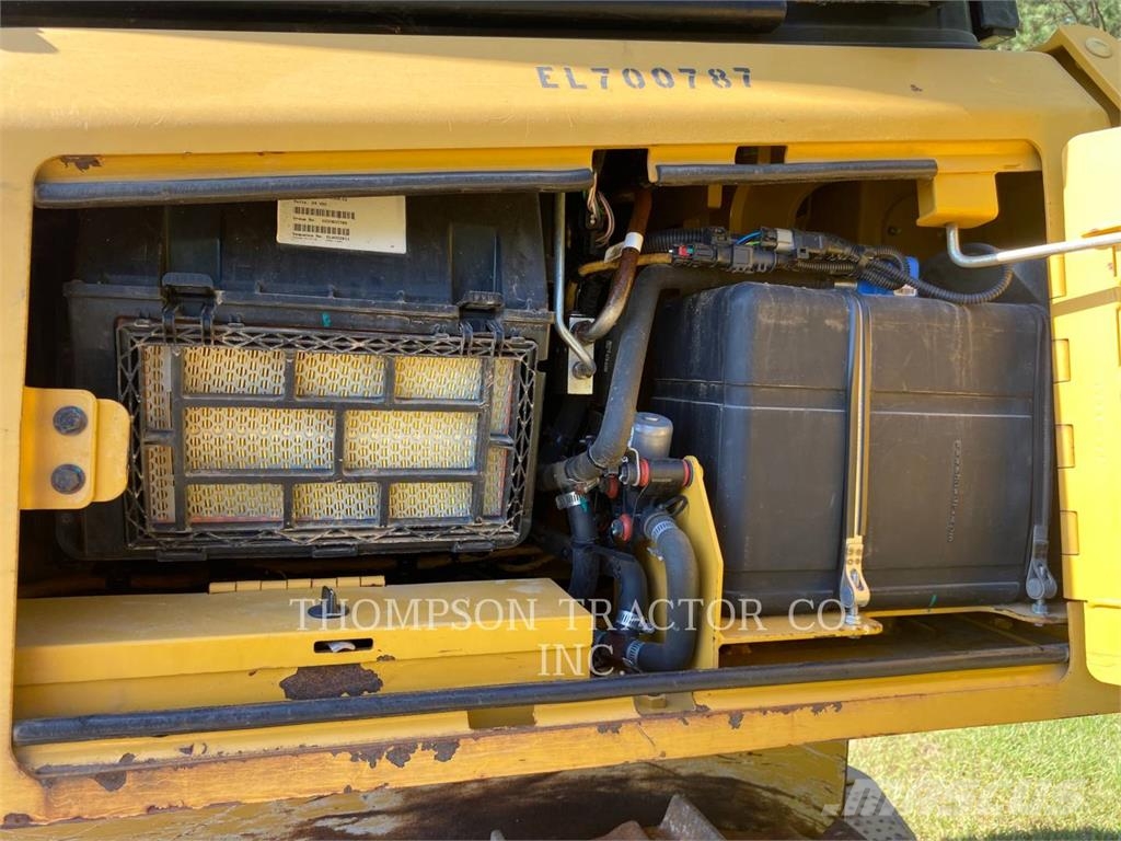 CAT D6K2 Гусеничные бульдозеры
