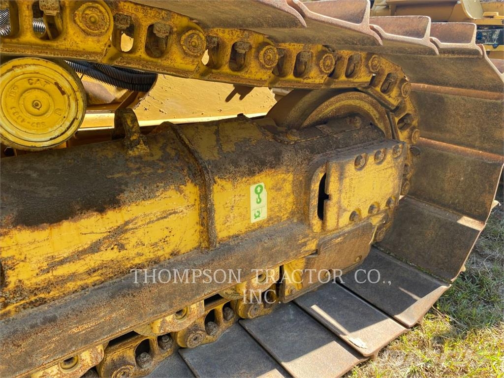 CAT D6K2 Гусеничные бульдозеры