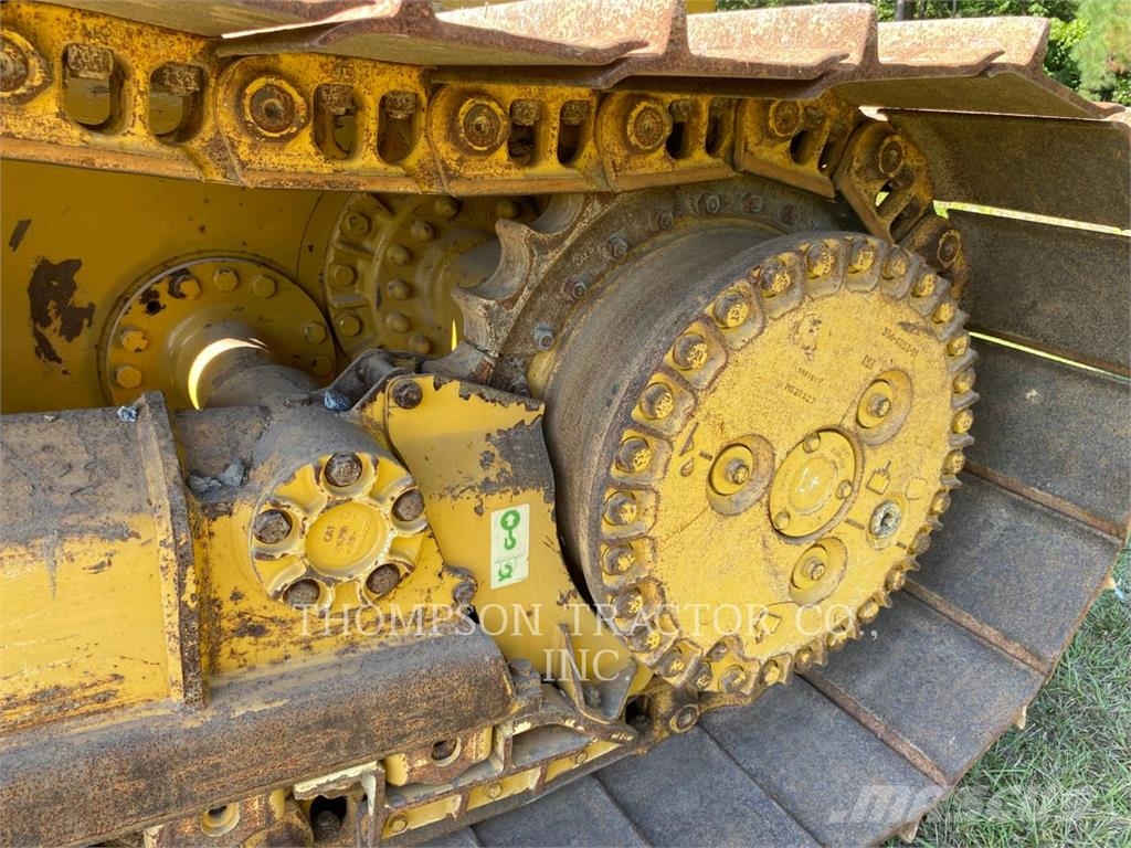 CAT D6K2 Гусеничные бульдозеры