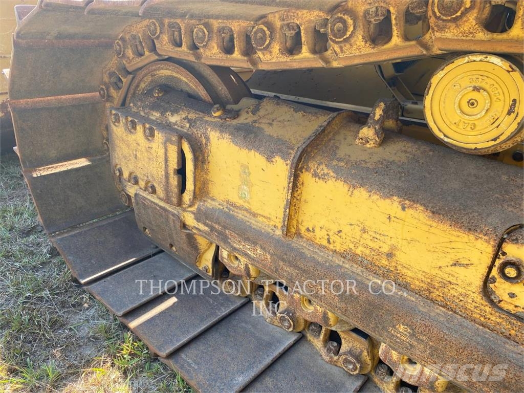 CAT D6K2 Гусеничные бульдозеры