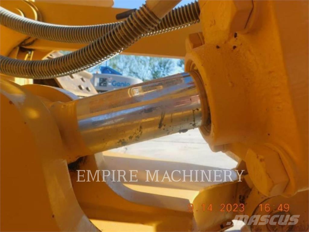 CAT D6K2 ARO Bulldozer på larvebånd