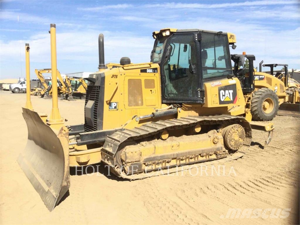 CAT D6K2 XL Гусеничные бульдозеры