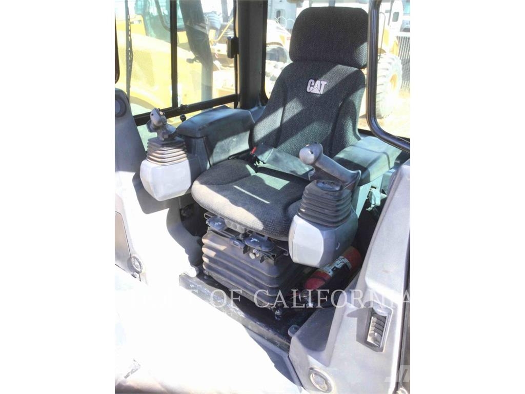 CAT D6K2 XL Гусеничные бульдозеры