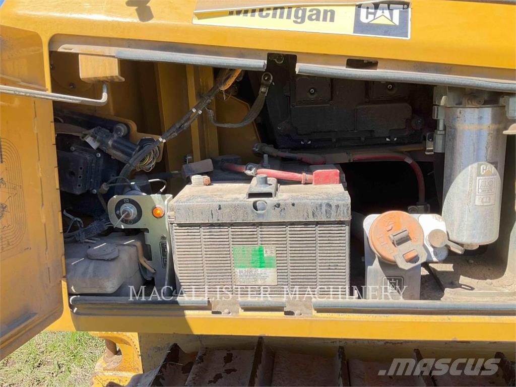 CAT D6K2L AHZ24F+ Μπουλντόζες με ερπύστριες