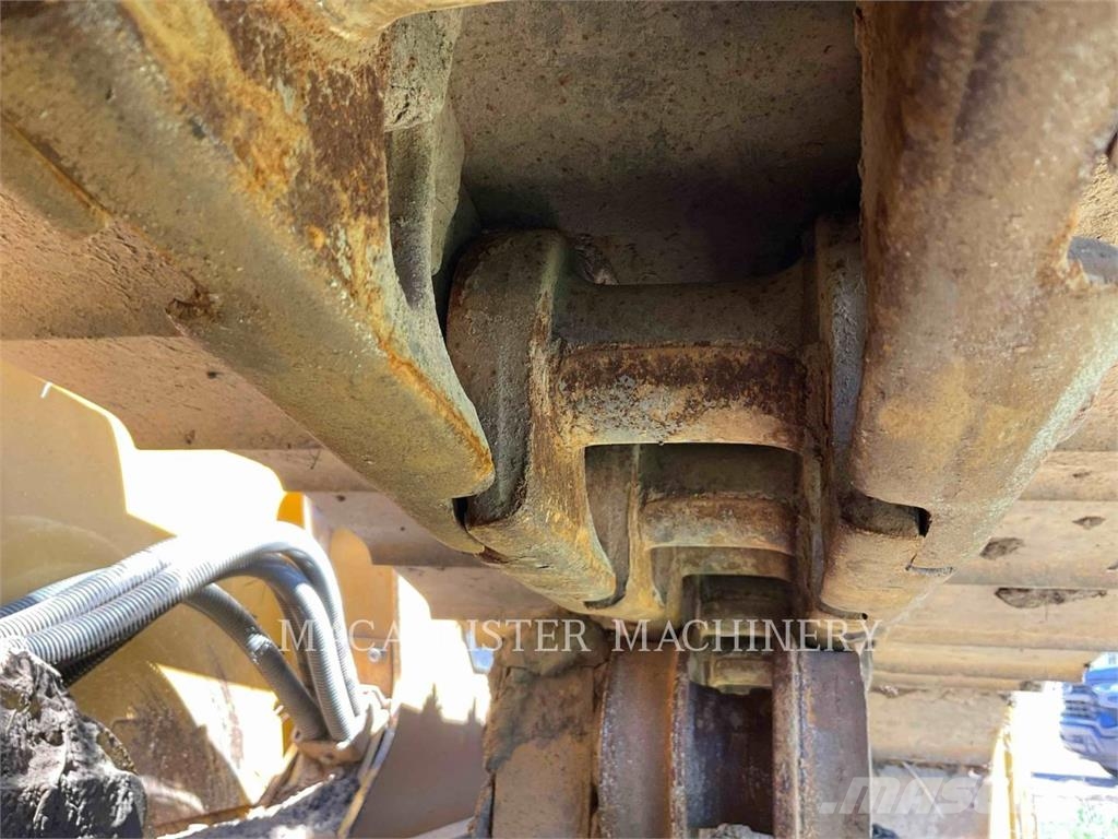 CAT D6K2L AHZ24F+ Μπουλντόζες με ερπύστριες