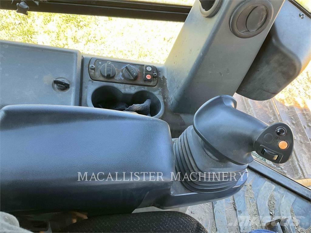 CAT D6K2L AHZ24F+ Μπουλντόζες με ερπύστριες