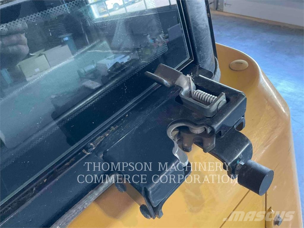 CAT D6K2LGP Bulldozer på larvebånd