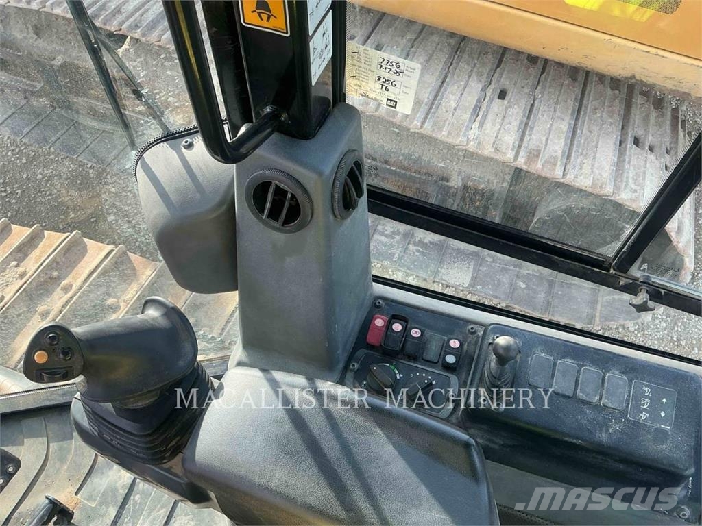 CAT D6K2XL Buldožerji goseničarji
