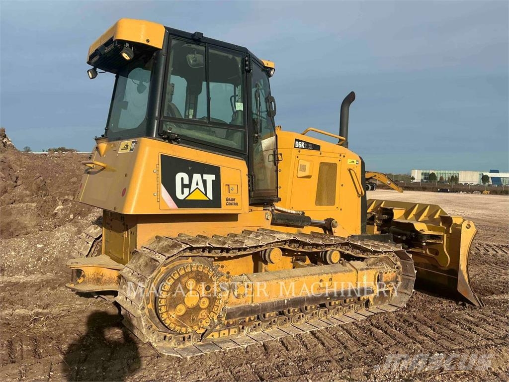 CAT D6K2XL Buldožerji goseničarji