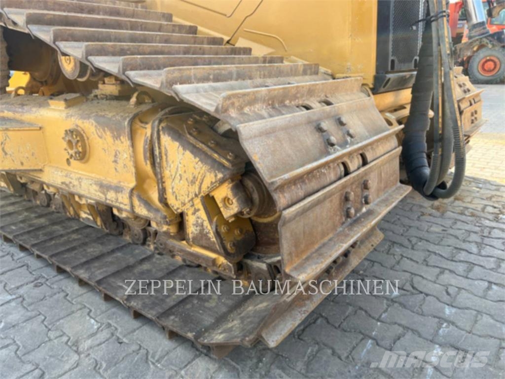 CAT D6L-20A Buldožerji goseničarji