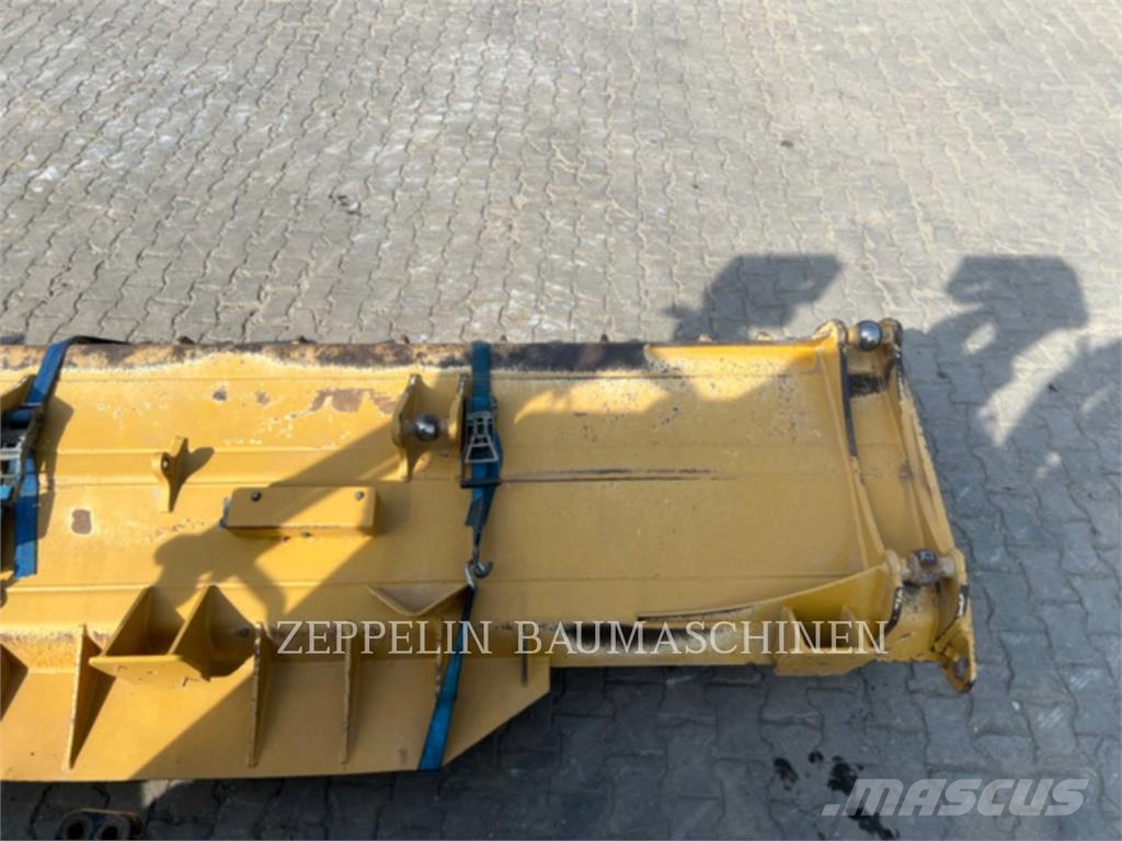 CAT D6L-20A Buldožerji goseničarji