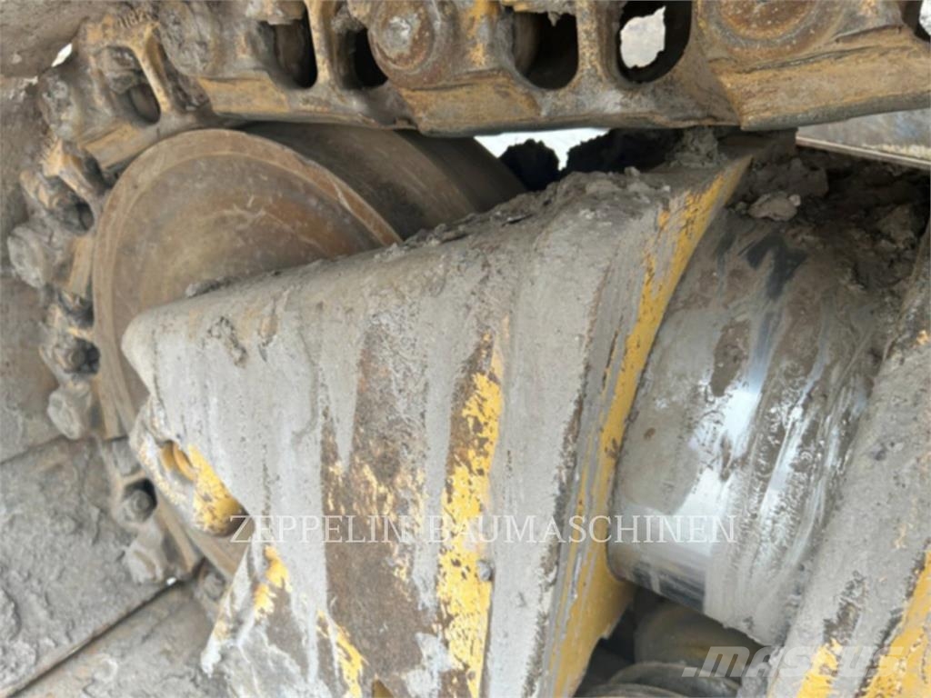 CAT D6L-20A ブルドーザー