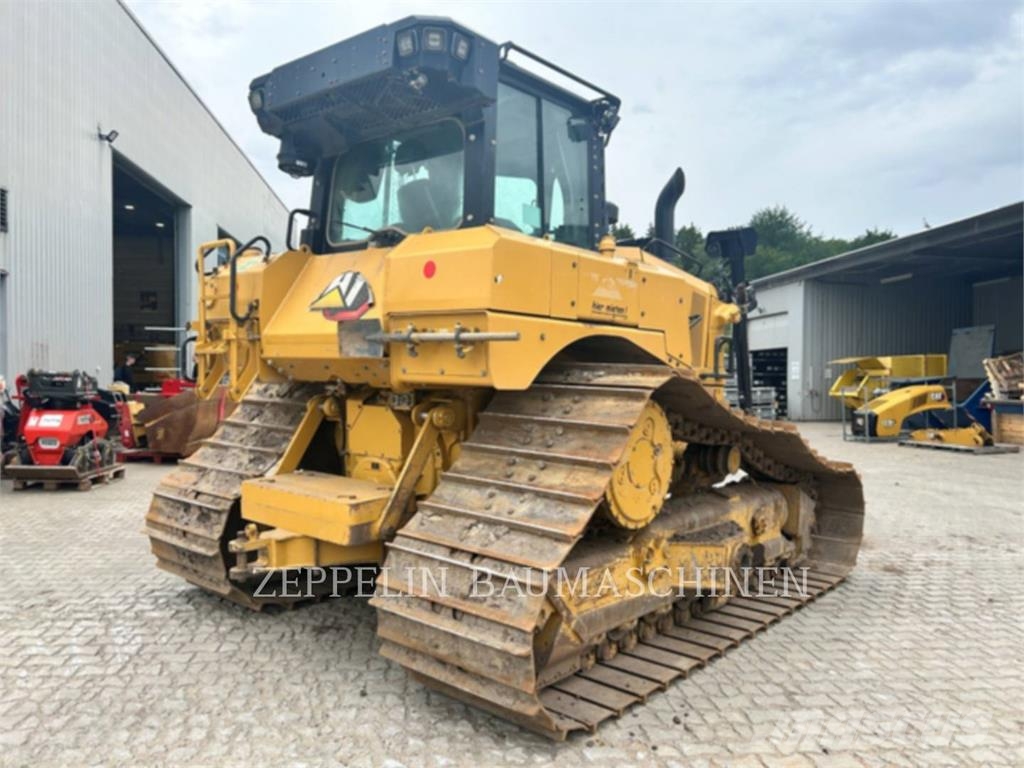 CAT D6L-20A ブルドーザー