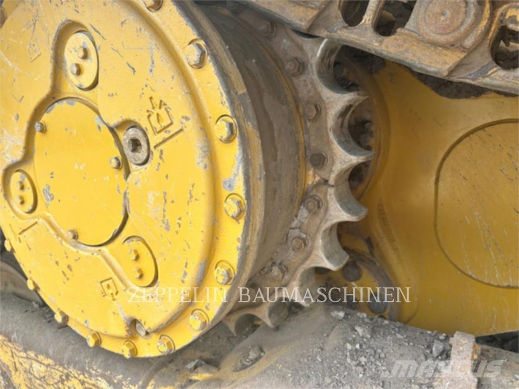 CAT D6L-20A ブルドーザー