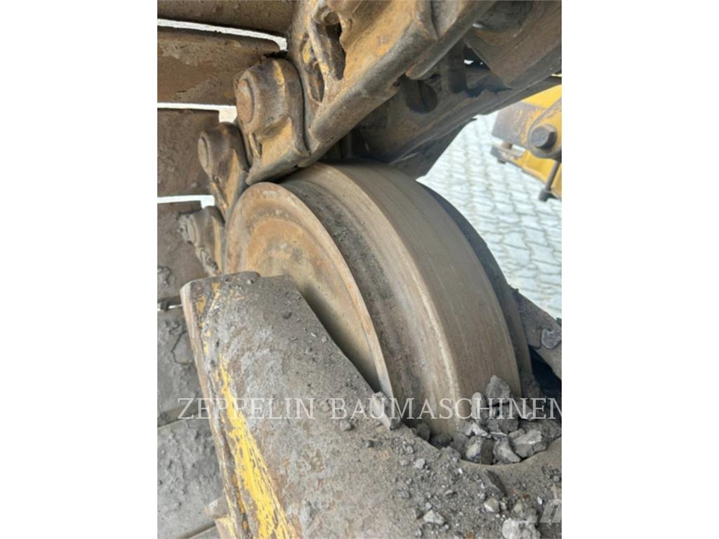 CAT D6L-20A ブルドーザー