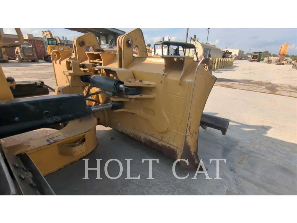 CAT D6N Rupsdozers