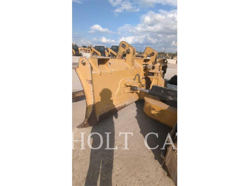 CAT D6N Rupsdozers