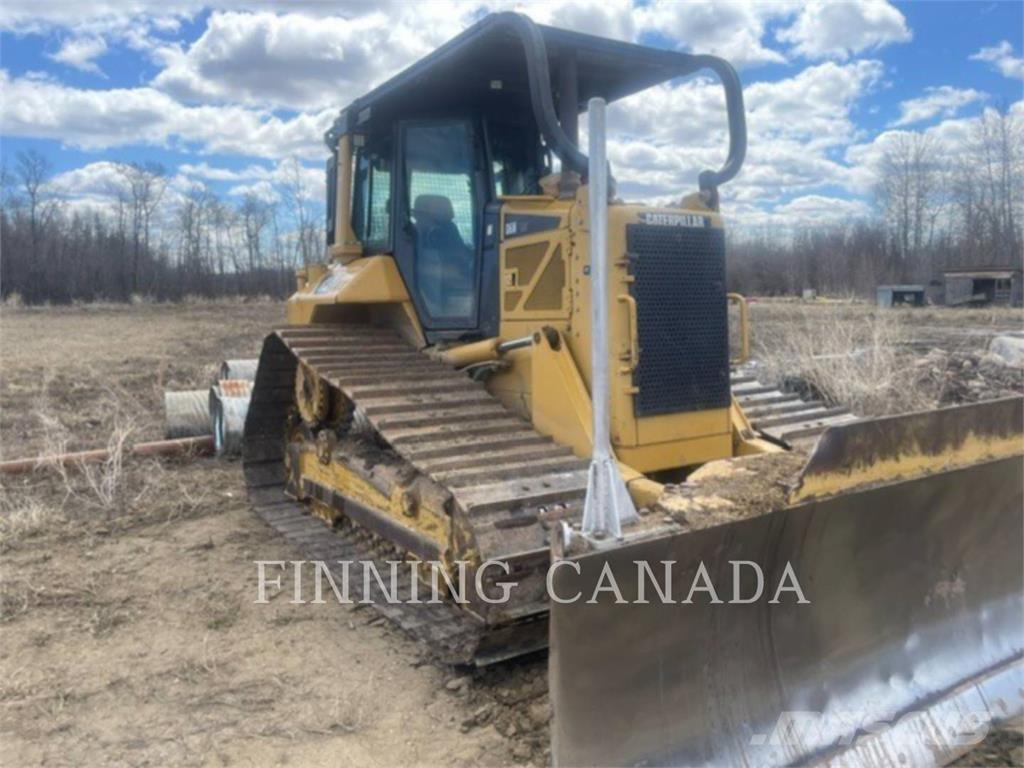 CAT D6N Pásové dozéry
