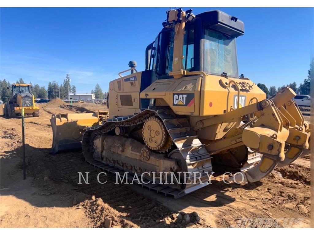 CAT D6N Buldožerji goseničarji
