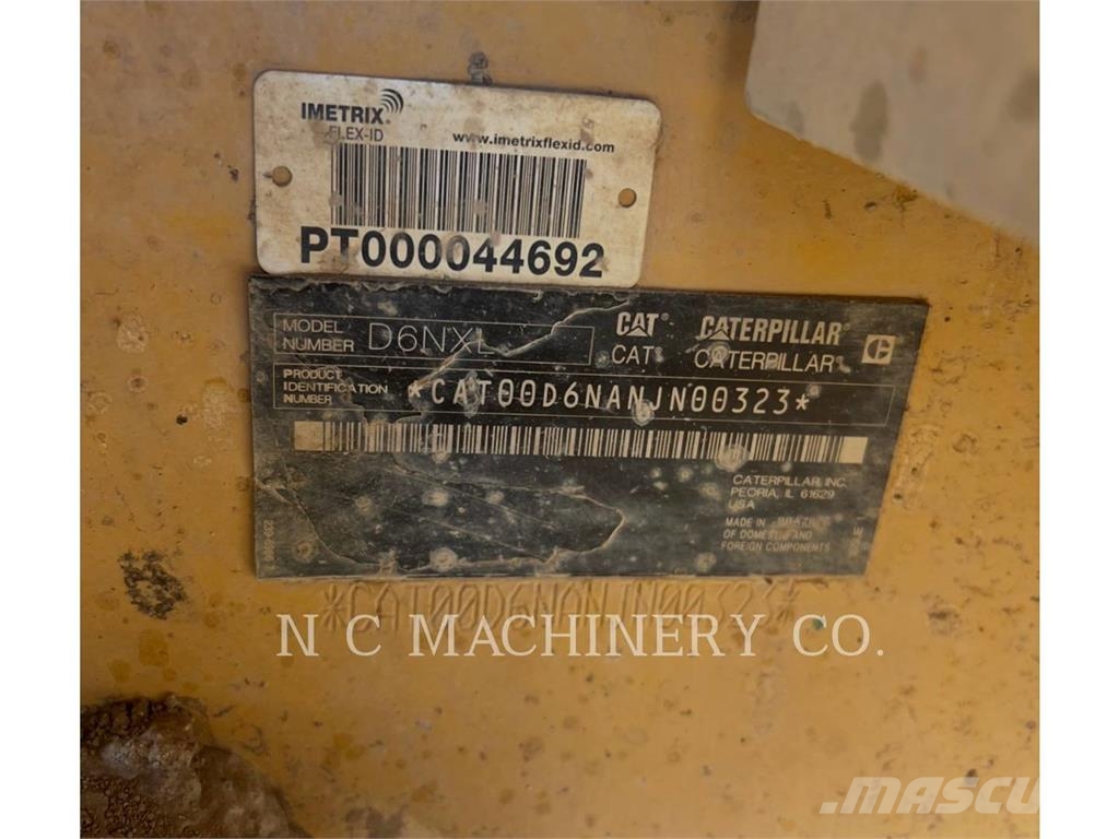CAT D6N Buldožerji goseničarji