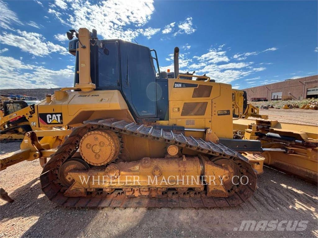 CAT D6N XL ARO Kāpurķēžu buldozeri