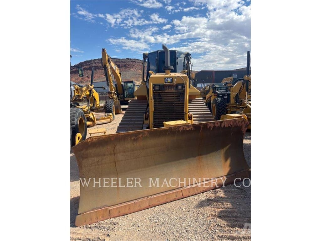 CAT D6N XL ARO Kāpurķēžu buldozeri