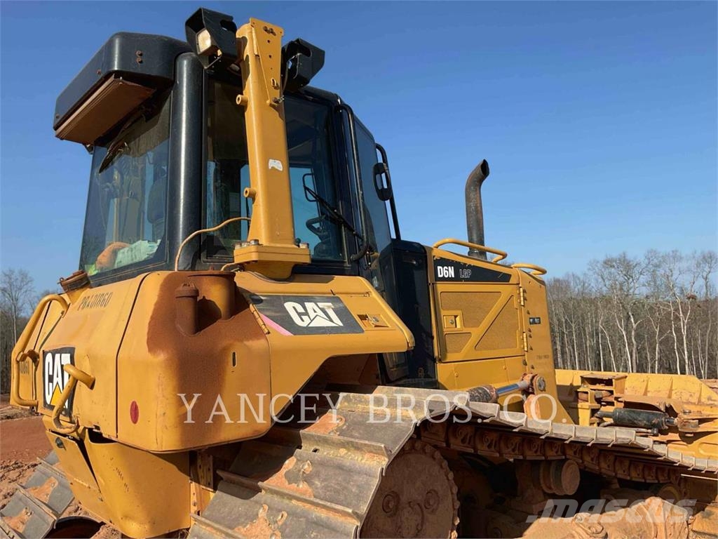 CAT D6NLGP lánctalpas dózerek