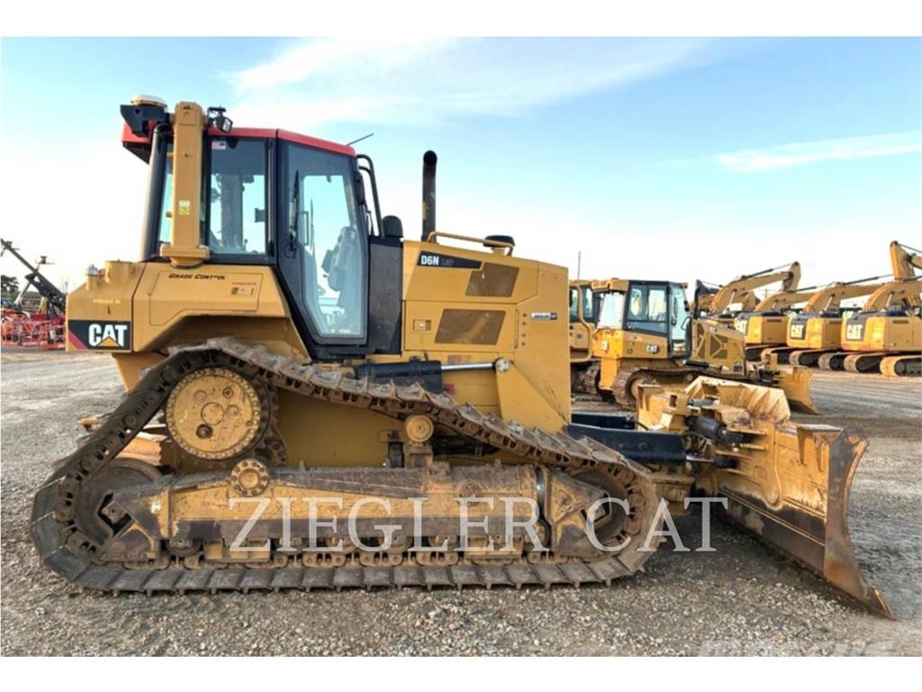 CAT D6NLGP Bulldozer på larvebånd